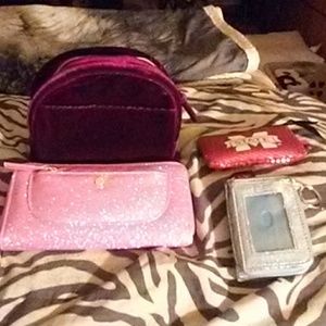 BUNDLE DEAL - 4 PEICES FOR $5.00